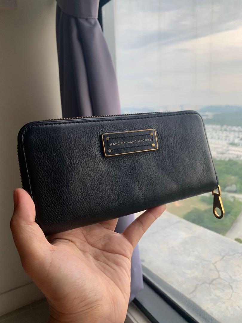 Marc by marc jacobs wallet sales