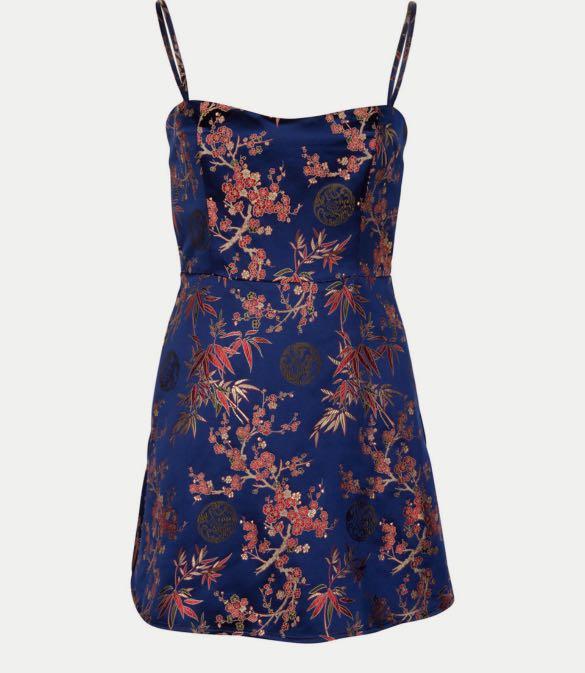 Authentic R alisation par Emilie dress size S