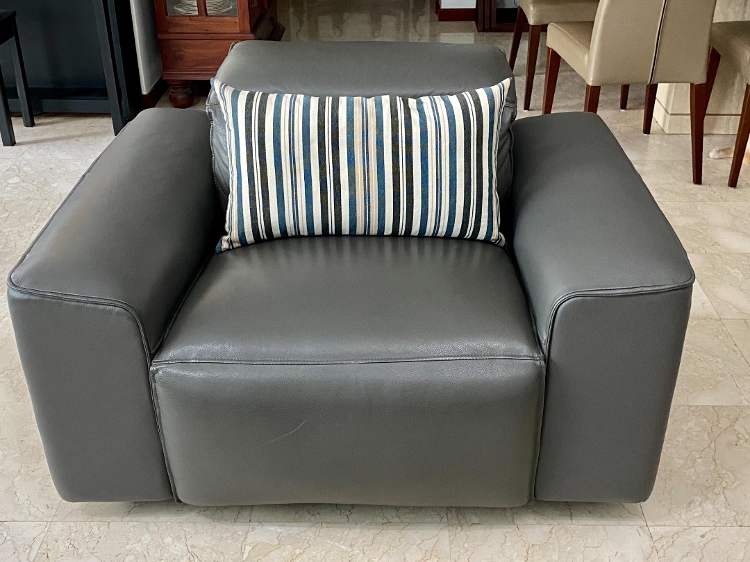 Automatic recliner sofa set, Furniture & Home Living, Furniture, Sofas