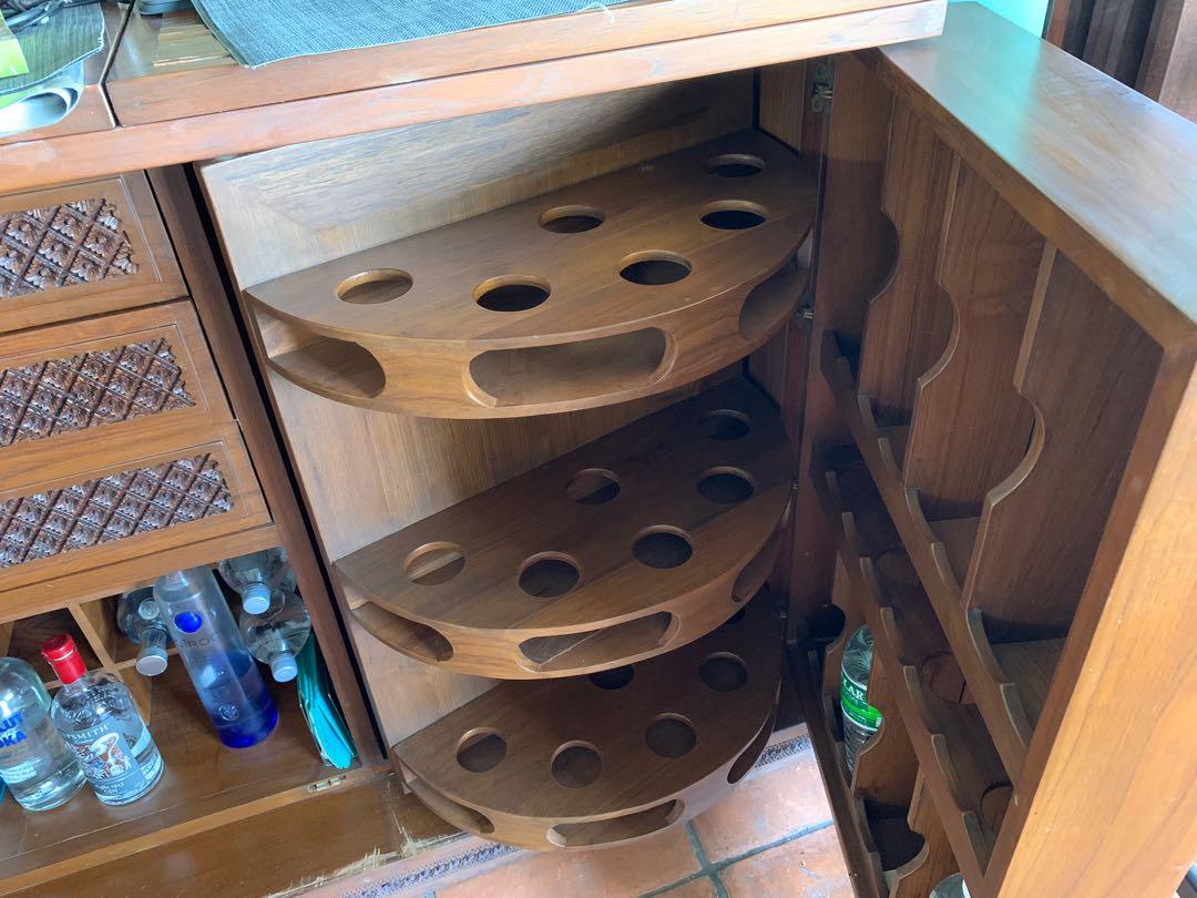 Beautiful antique wine for sale !, Furniture & Home Living