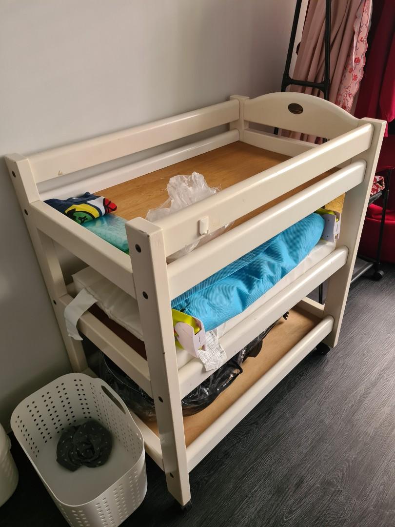 Boori Diaper Table, Babies & Kids, Bathing & Changing, Changing Mats