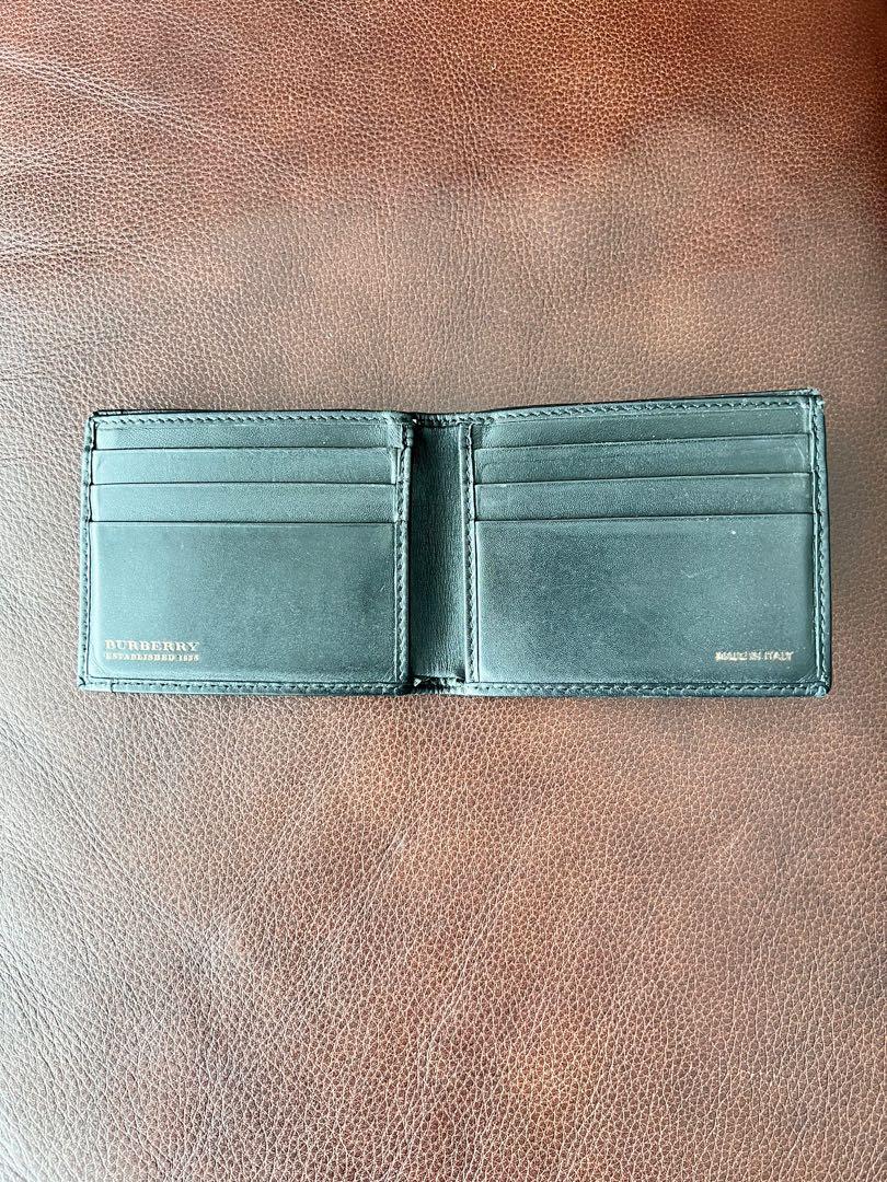 Burberry wallet vs prada shop
