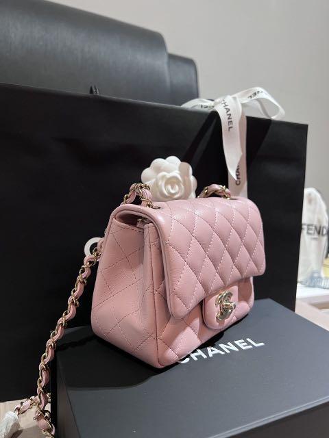 Chanel 22A Sakura Pink Mini Classic Flap, Women's Fashion, Bags