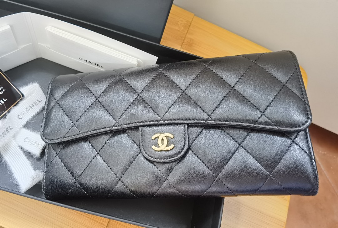 $1200 wire. Preloved Chanel Classic Long Flap Wallet Kept Unused