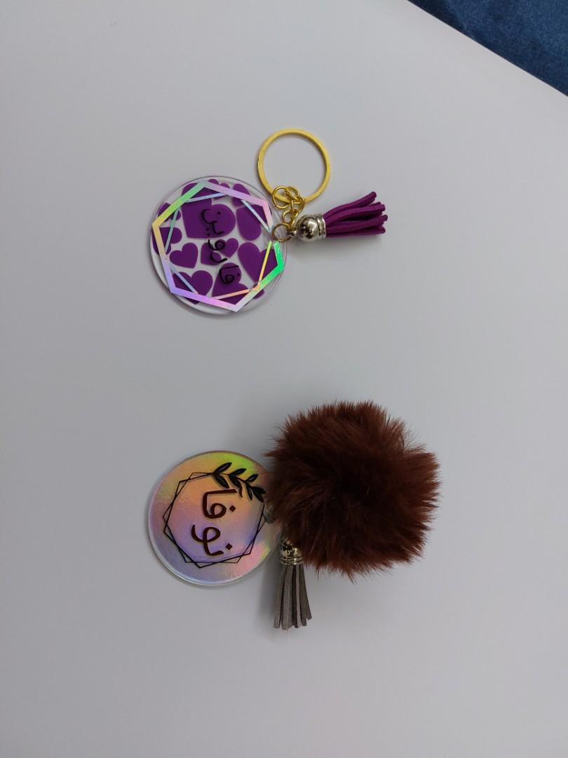 Customised keychains, Food & Drinks, Gift Baskets & Hampers on Carousell