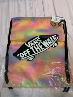 (Category: ) located in . Submitted by JnB22Closet (Listing ID 1175240201, Image 1). Description: .