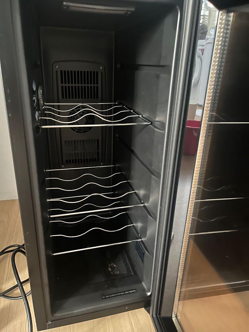 Farfalla Wine chiller, TV & Home Appliances, Kitchen Appliances, Wine