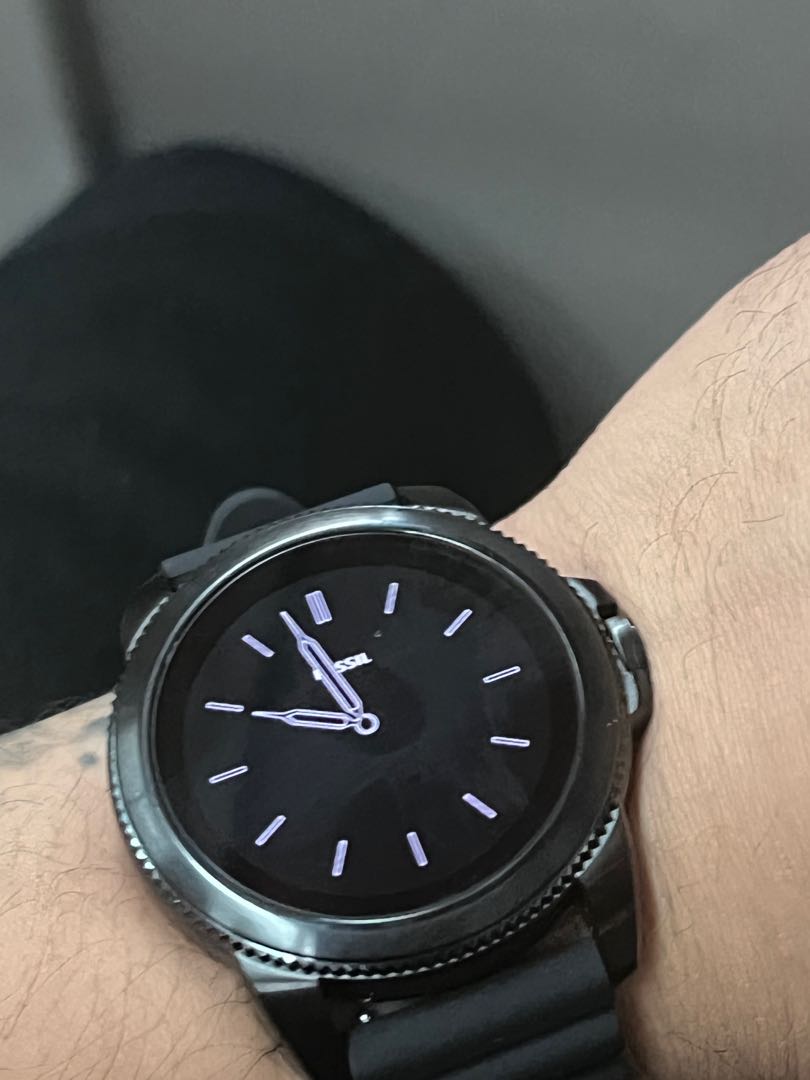 Fossil watch 5th gen smartwatch Mobile Phones Gadgets
