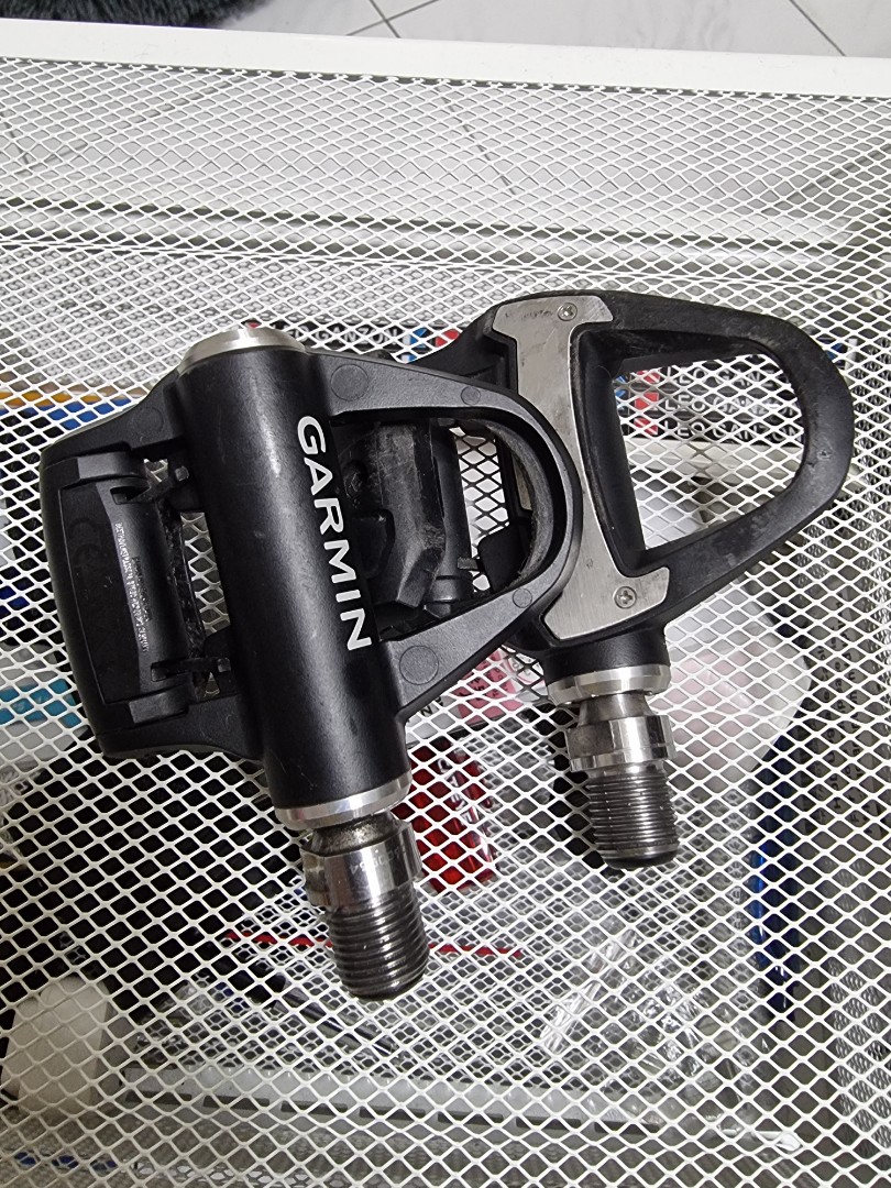 Garmin power meter pedal type, Sports Equipment, Bicycles & Parts