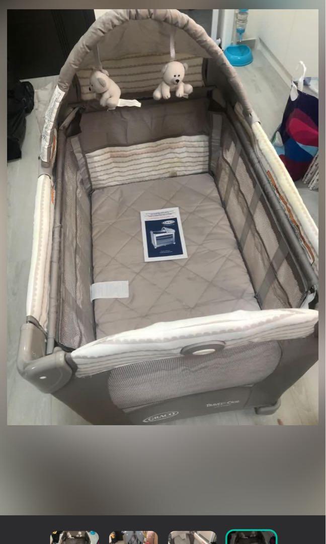 Graco Travel Lite Crib with Stages (輕巧迷你型"3段式"嬰兒網床), 兒童＆孕婦用品, 兒童傢具, 兒童傢