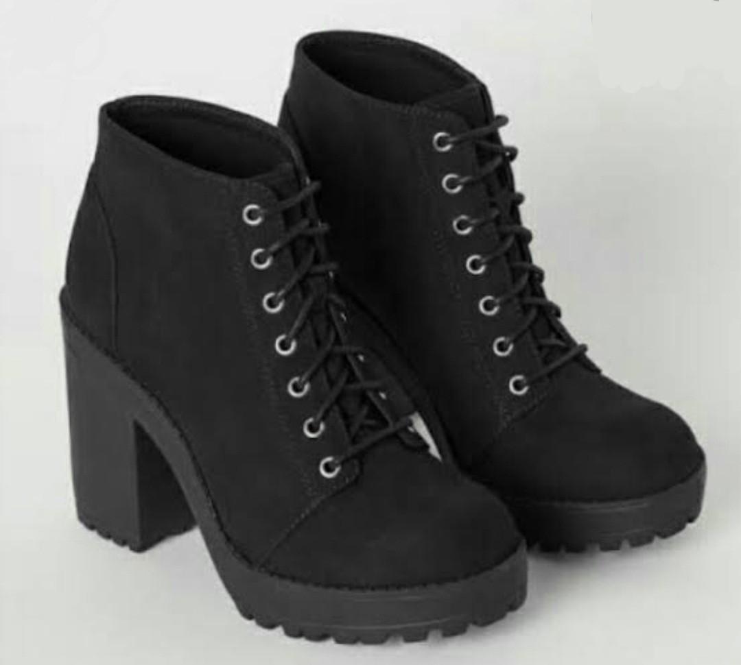 Menesla обувь. Ботинки h. Ботинки h. H&m 1004122 ботинки. Ботинки h.