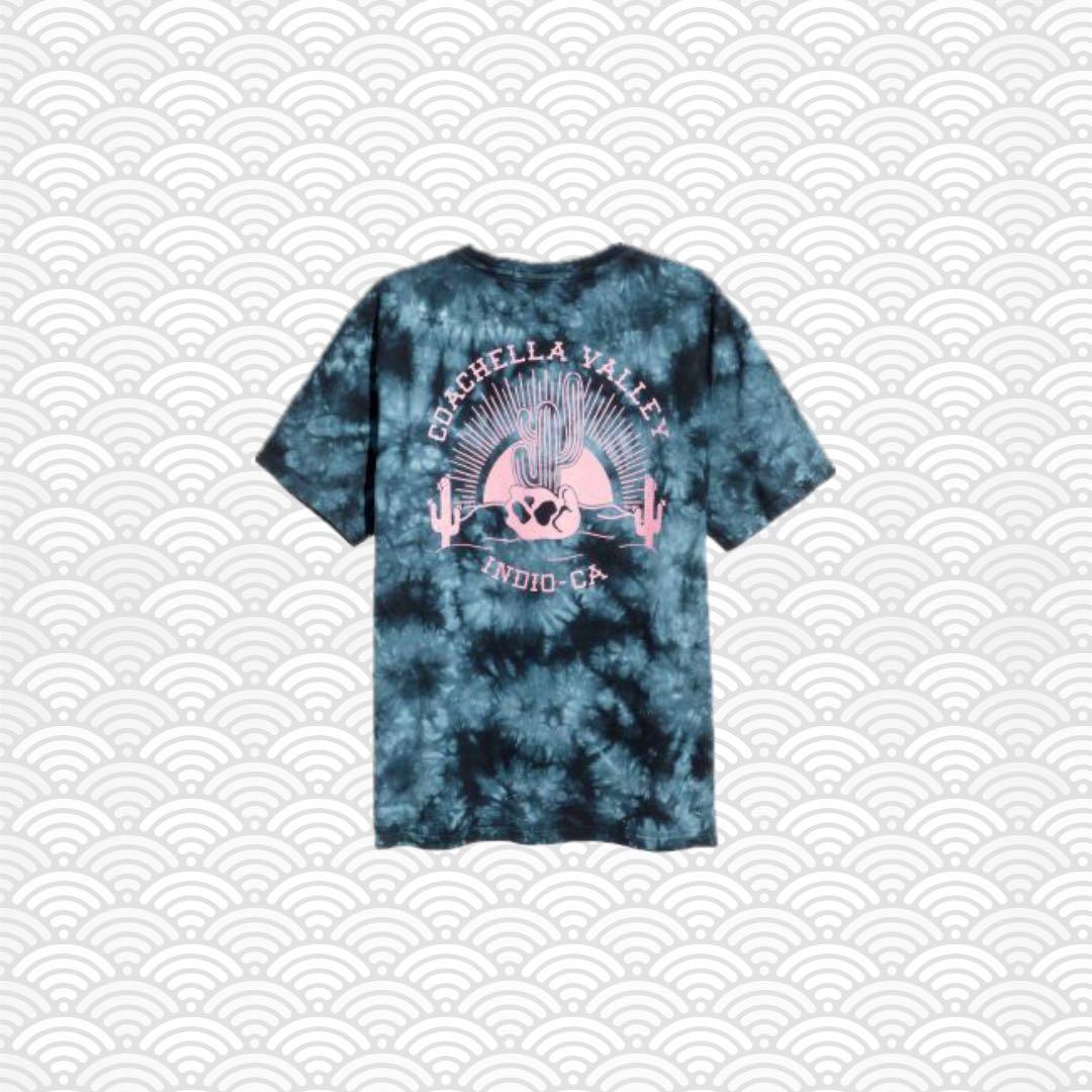 H M Coachella Batik Patterned Dark Blue T Shirt Men s Fashion Tops Sets Tshirts Polo Shirts on Carousell