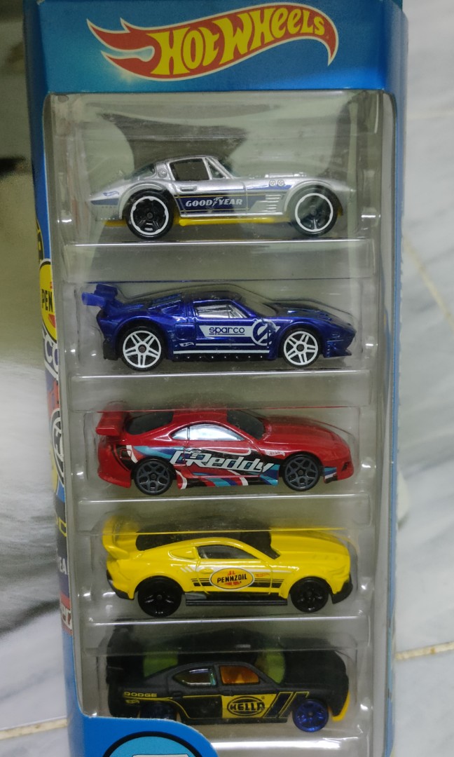 Hotwheels 5 pack Speed Graphics Toyota Supra Ford GT Ford Mustang