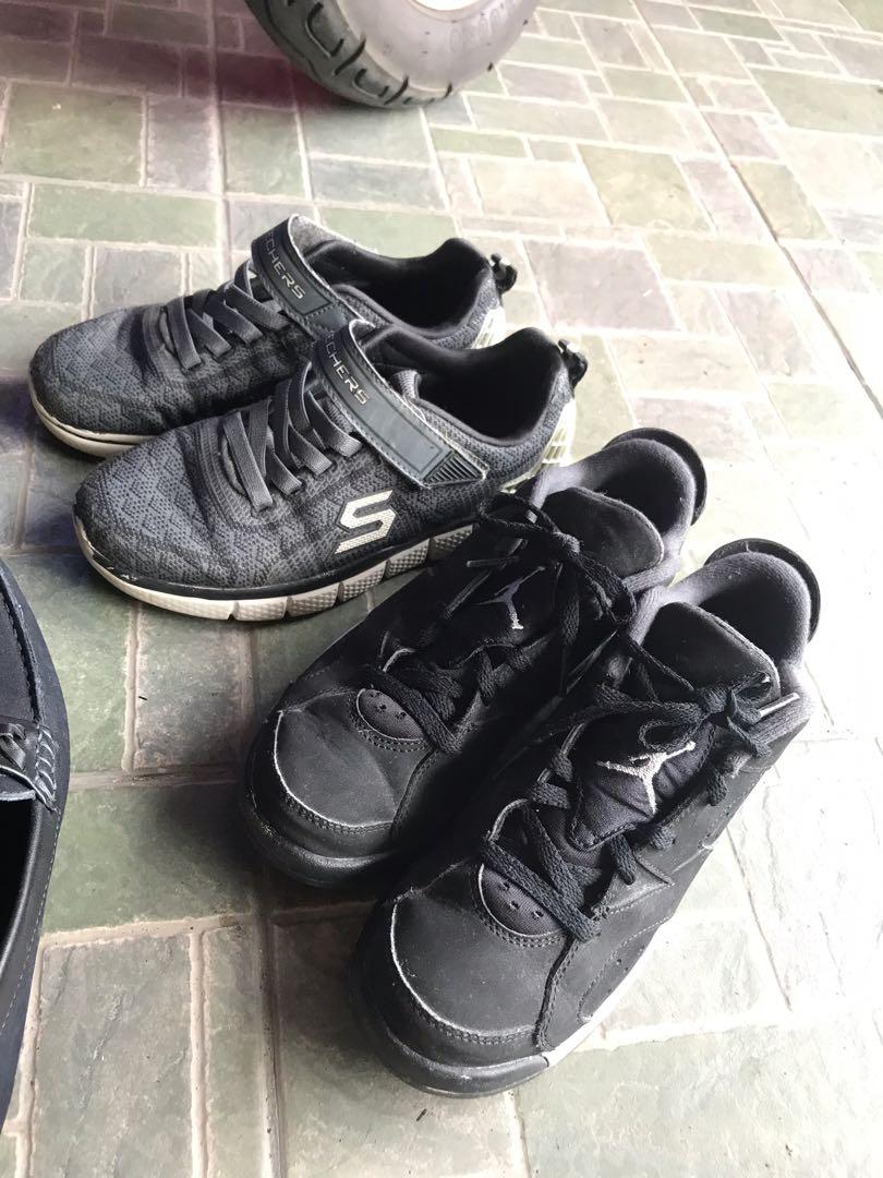 Kids boys shoes (Category: Babies & Kids Fashion) located in San Pedro. Submitted by annabananax (Listing ID 1175183102, Image 3). Description: Kids boys preloved shoes All branded Kappa running shoes - 400 Barefeet Black school shoes - SOLDDD!!! Skechers running shoes - 500 Jordan rubber shoes - SOLDDD!!!.