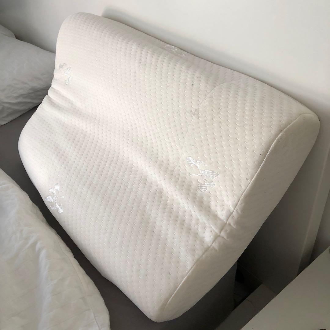Hilton health deals latex pillow