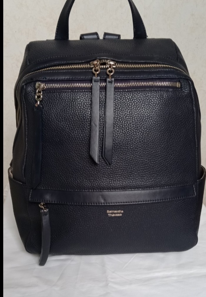 Leather backpack..Samantha thavasa like new, Women's Fashion, Bags ...