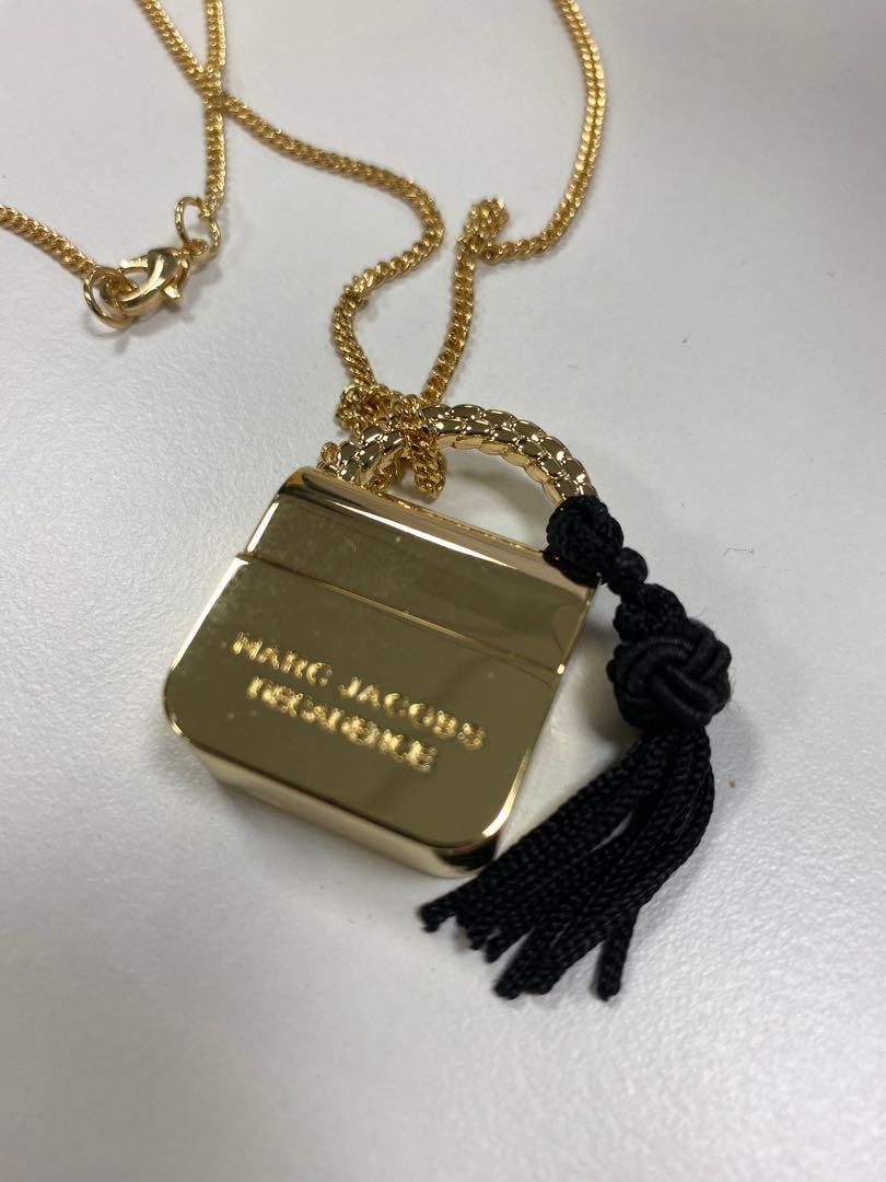 Marc jacobs padlock new arrivals necklace