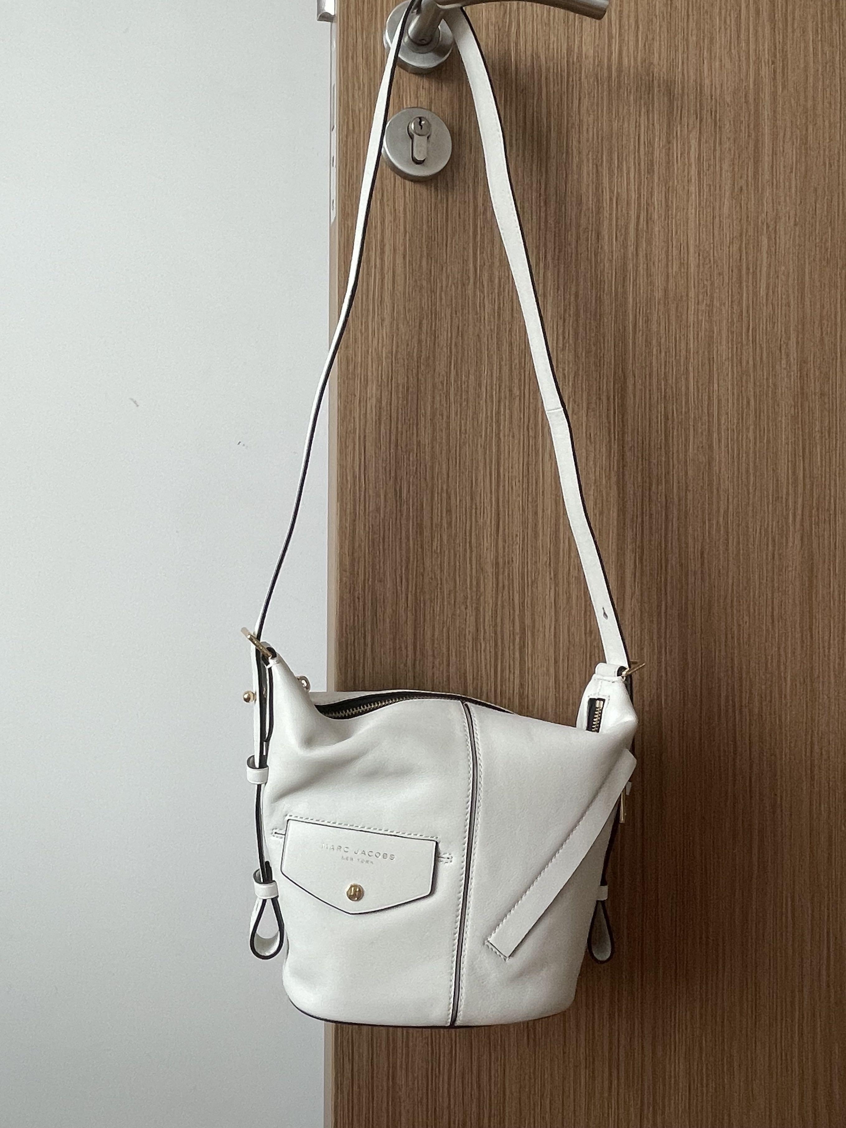 Marc jacobs white discount bag
