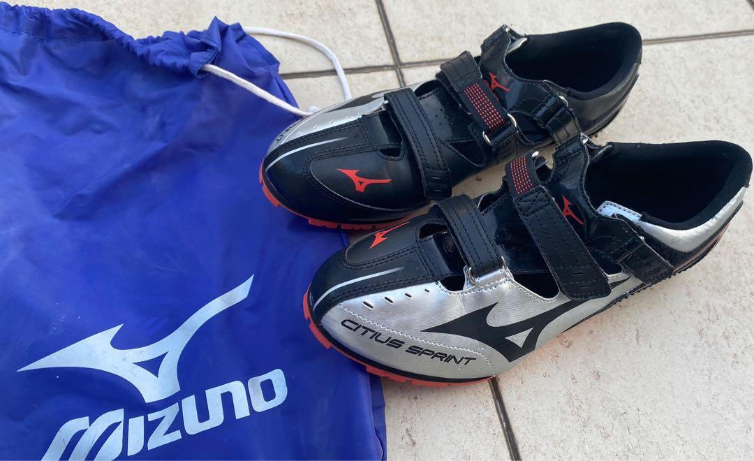 Mizuno track spikes sales