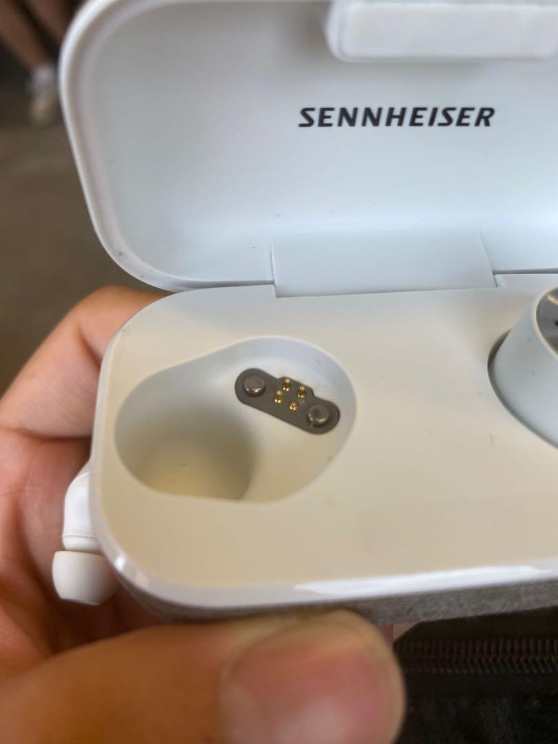 Sennheiser momentum true top wireless 2 teardown