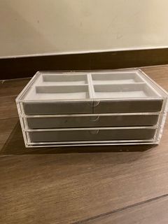 （分類：）位於 。 由 godfreychau 提交（商品編號 1175256646，圖片 1）。簡介： 。