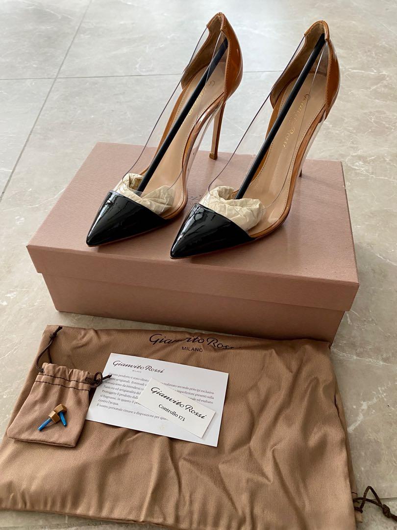 Gianvito rossi plexi store gold