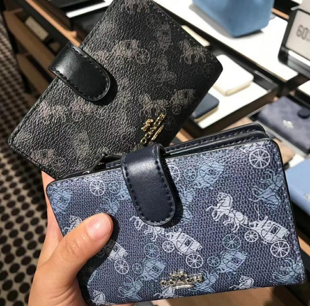 Coach wallet clearance 2018
