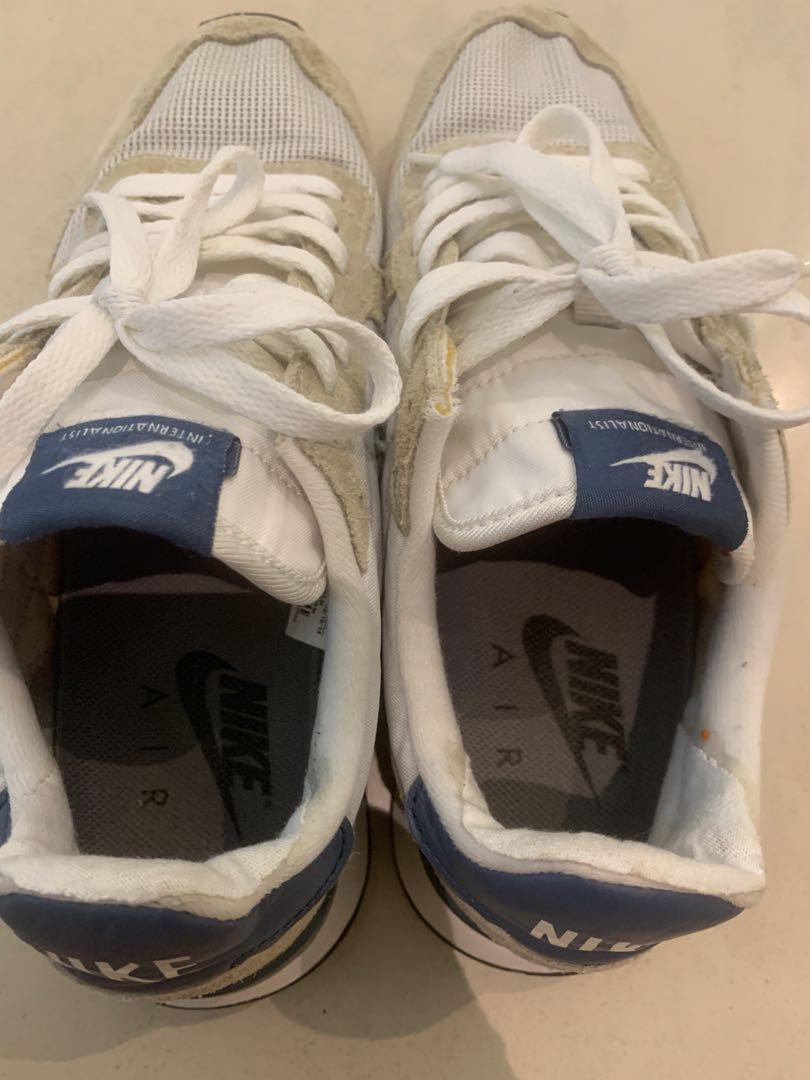 Nike internationalist