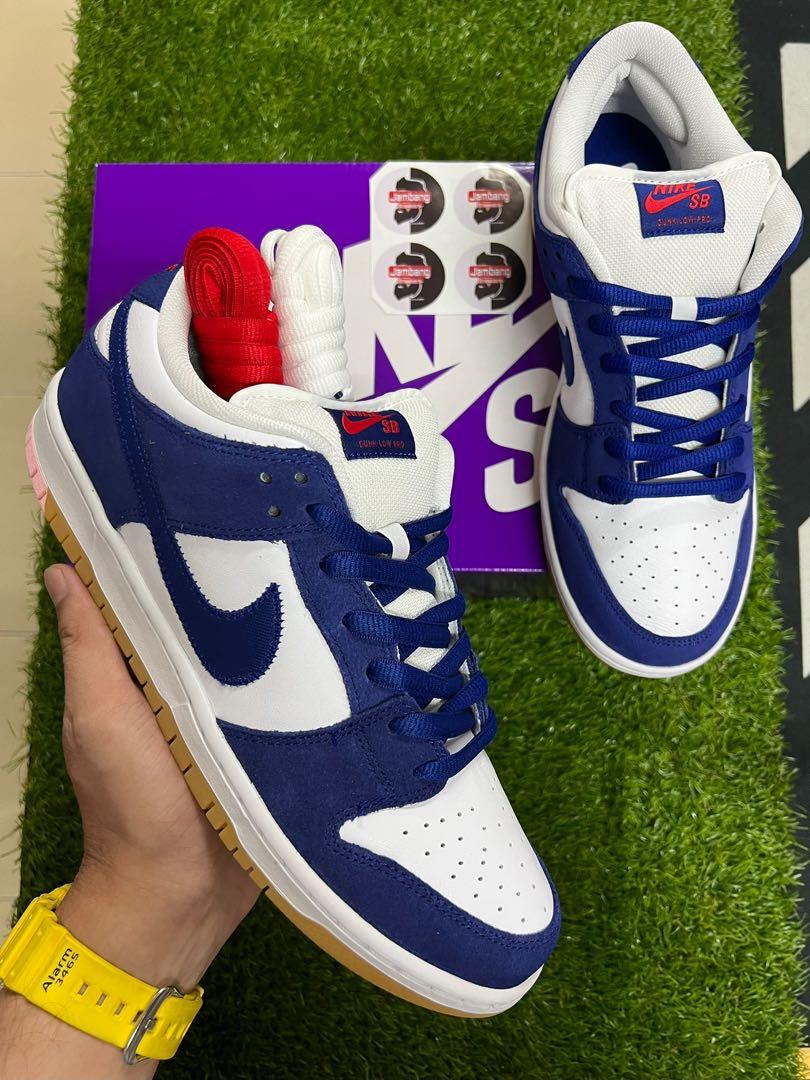 Nike Dunk SB Dunk Low LA Dodgers, Men's Fashion, Footwear, Sneakers on  Carousell