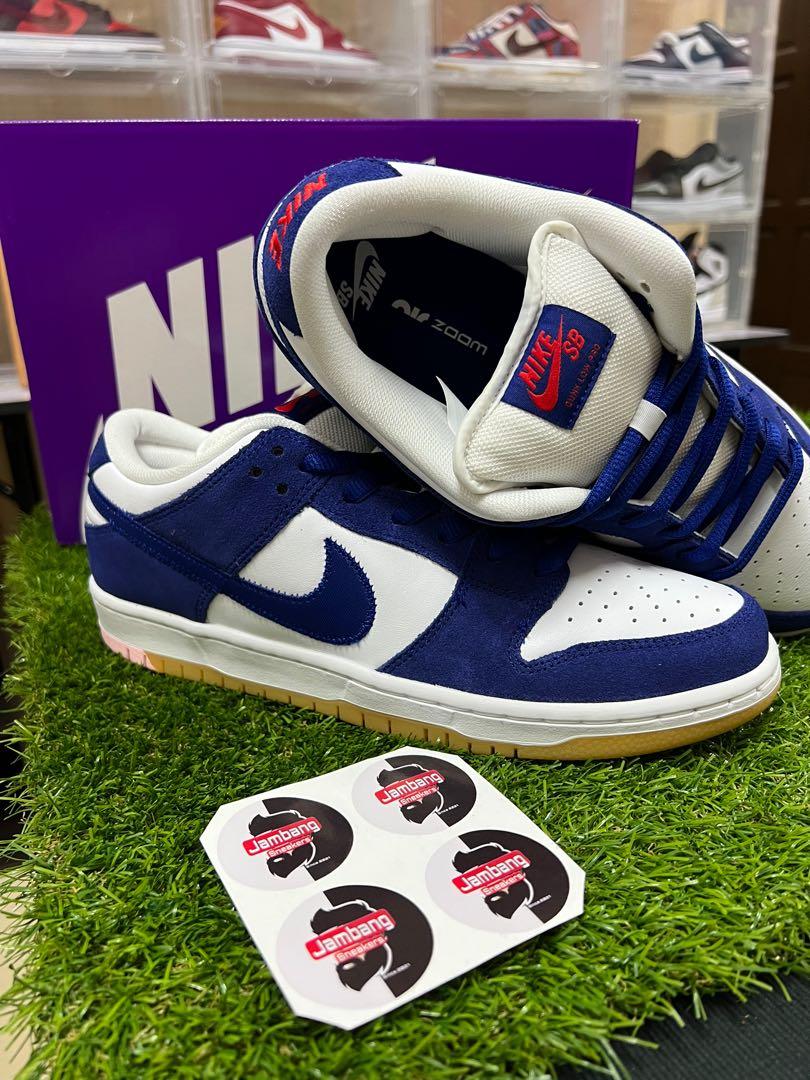 Nike Dunk SB Dunk Low LA Dodgers, Men's Fashion, Footwear, Sneakers on  Carousell