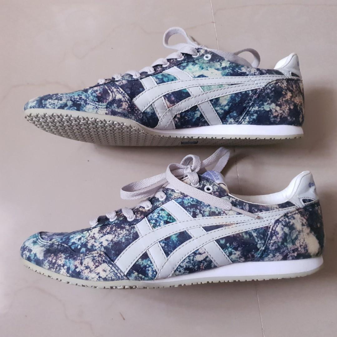 Onitsuka Tiger Serrano Floral Size 39EU 24.5cm