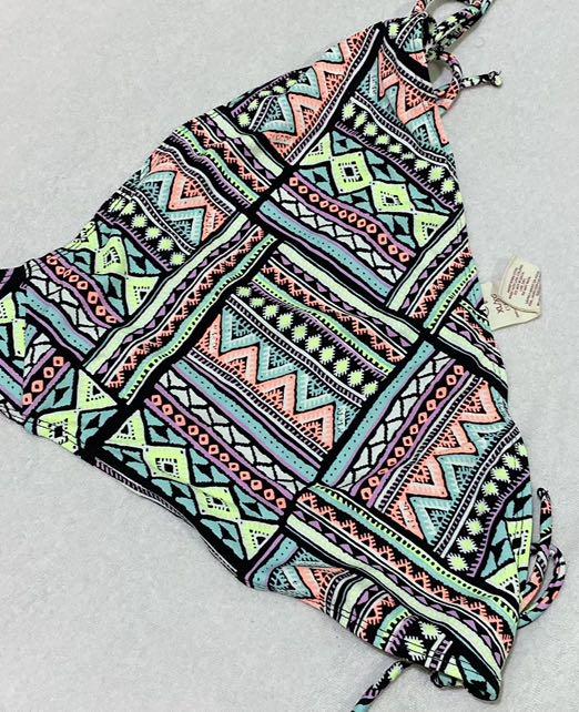 Orange Two Piece (Category: Bikinis & Swimsuits) located in Makati City. Submitted by decluttermakati (Listing ID 1175267989, Image 3). Description: H&M top Bottom also branded but I forgot kase mix and match ako; Used once RFS: Pumayat na ko 😉.