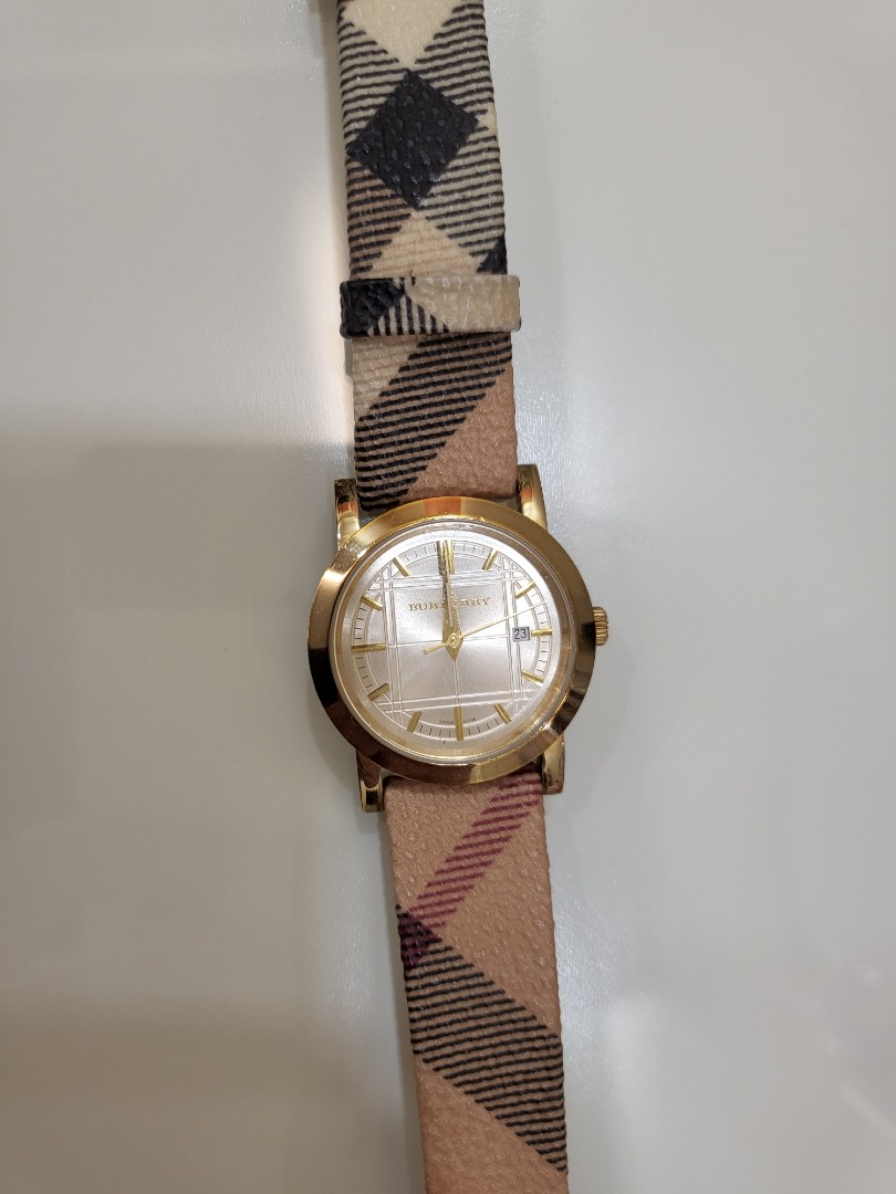 Original Burberry Watch, Women's Fashion, Watches & Accessories, Watches on  Carousell