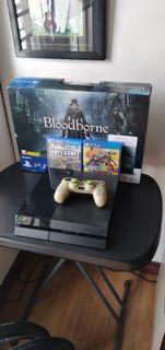 Play Station 4 Console (Like New)