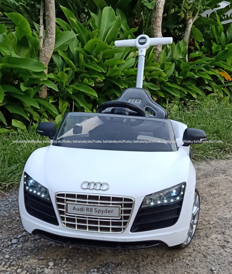 Audi r8 spyder push sales car manual