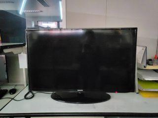 Samsung 40" Multisystem Smart TV