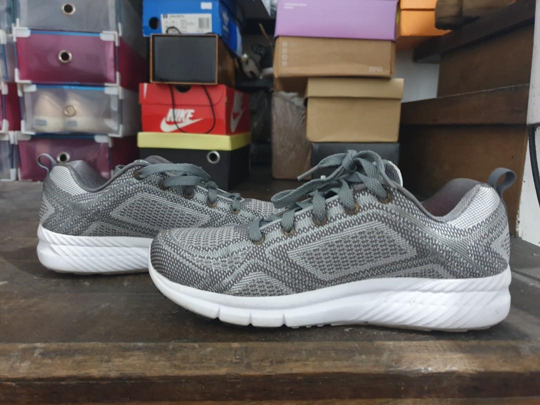 Saucony react2u new arrivals