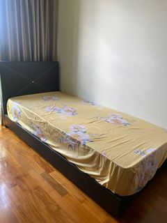 (Category: ) located in . Submitted by nazfe (Listing ID 1174960016, Image 1). Description: .