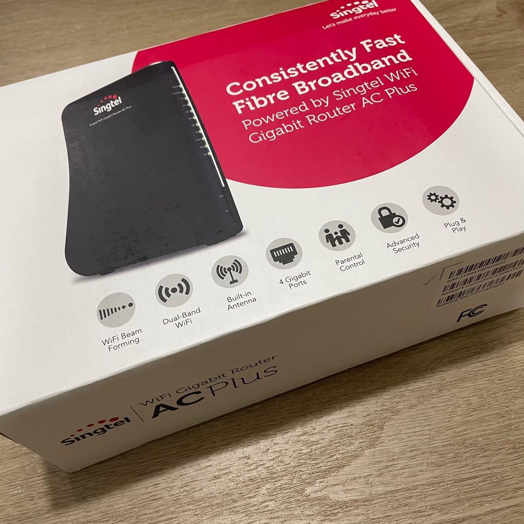 Singtel Wifi Gigabit Router AC Plus, Computers & Tech, Parts