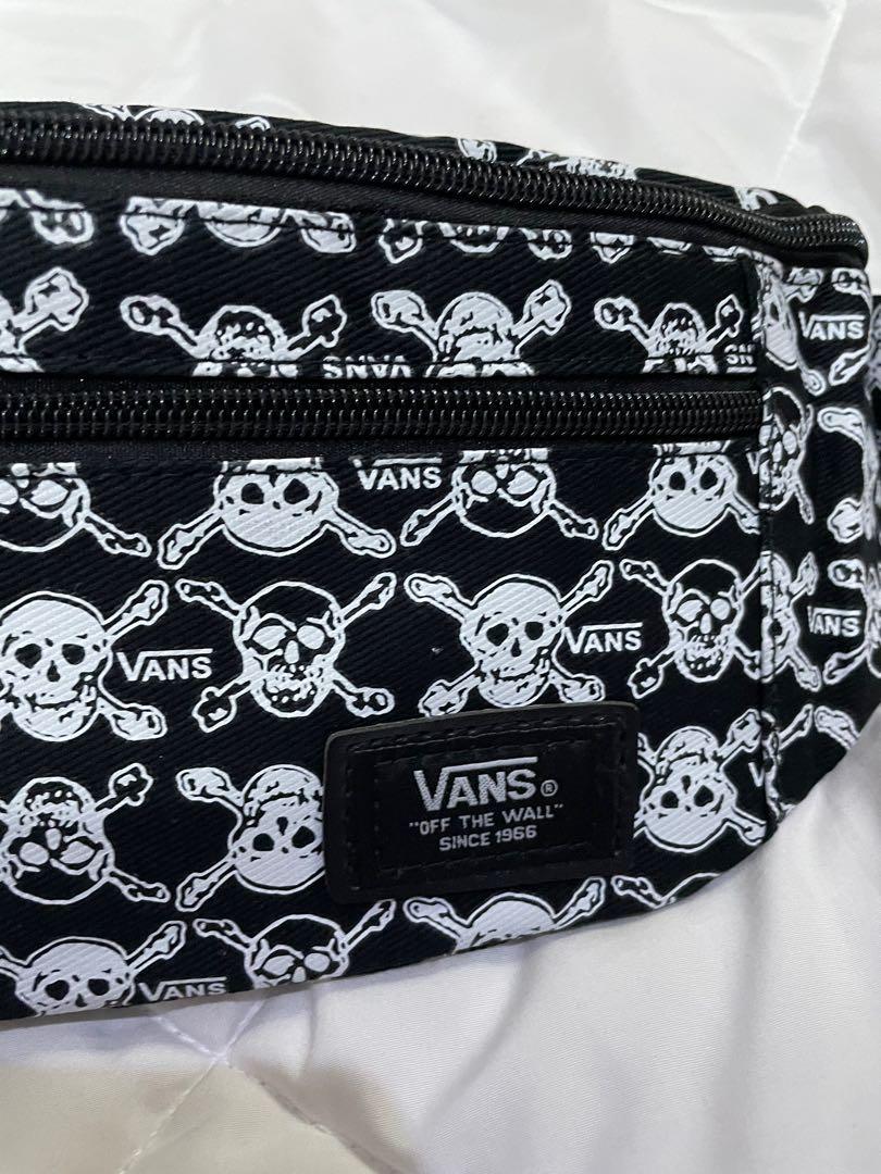 Vans store skull purse