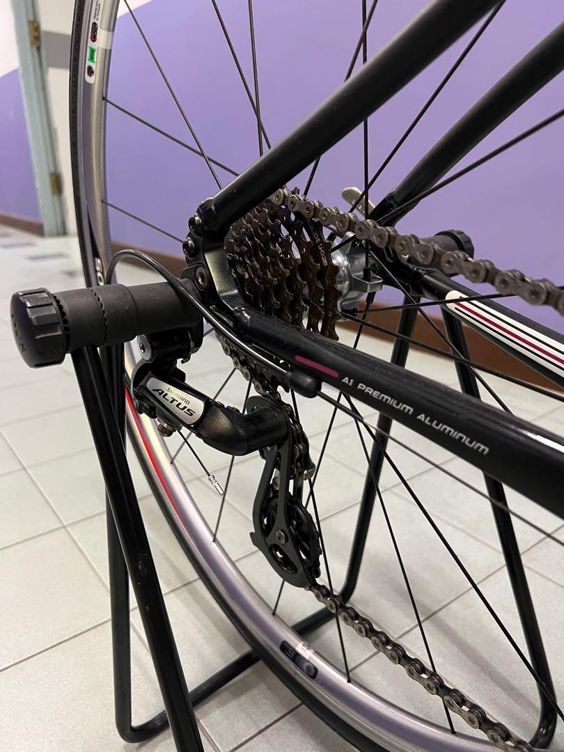 Specialized Vita Hybrid Road Bike Sports Equipment Bicycles Parts Bicycles on Carousell