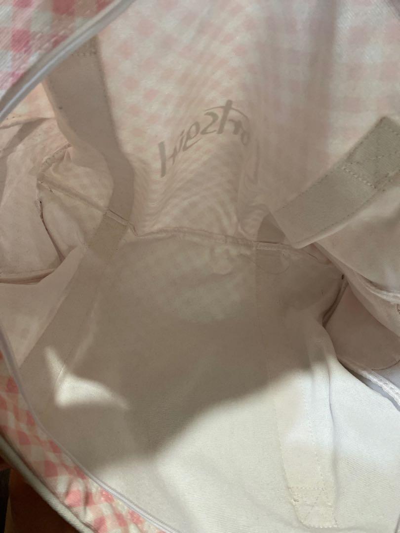 sportsgirl pink checkered duffel bag, Women's Fashion, Bags & Wallets