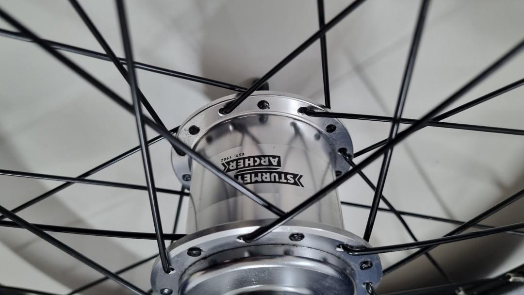 Roue Arrière Sturmey Archer Avec Moyeu à Vitesses – 3 Vitesses (S-RF3) Ou 2 Vitesses (A2) – Neuf Sous Emballage