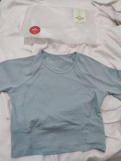 Sunmee jihye sport crop top