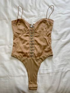 (Category: ) located in . Submitted by ash.closet (Listing ID 1175232800, Image 1). Description: .