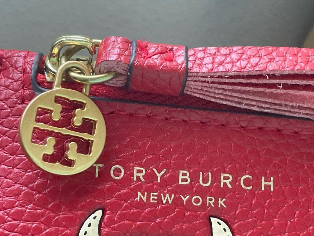 Tory Burch Cow/OX Card Holder New York, Women's Fashion, Bags & Wallets,  Wallets & Card Holders on Carousell