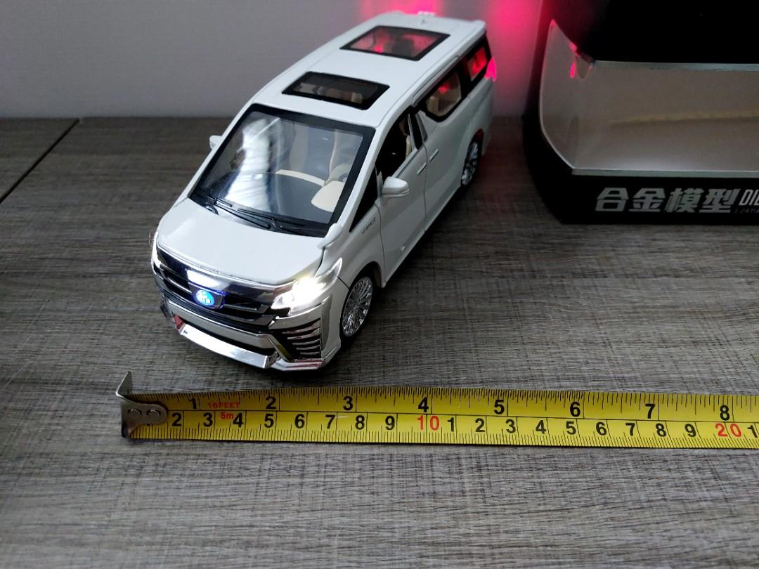 超大部仿toyota Vellfire 可發聲 可著車頭章 頭及尾燈 可打開車尾 側門 趟門 回力 全新1 24 白色豐田 30系埃爾法 合金玩具聲光版7人車 超大部仿toyota Vellfire 可發聲 可著車頭章 頭及尾燈 可打開車尾 側門 趟門 回力 全新1 24 白色豐田 30系埃爾法 合金玩具聲光版7人車