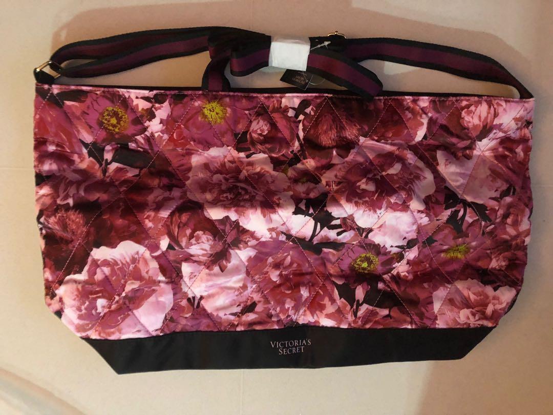Victoria secret luggage bag 2025