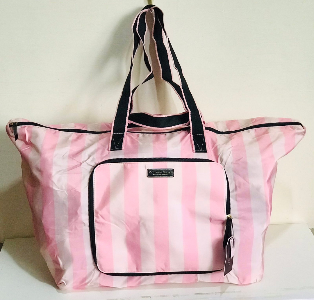 VICTORIA'S SECRET PINK WHITE PACKABLE TRAVEL GETAWAY WEEKENDER TOTE DUFFLE  BAG, Women's Fashion, Bags & Wallets, Tote Bags on Carousell