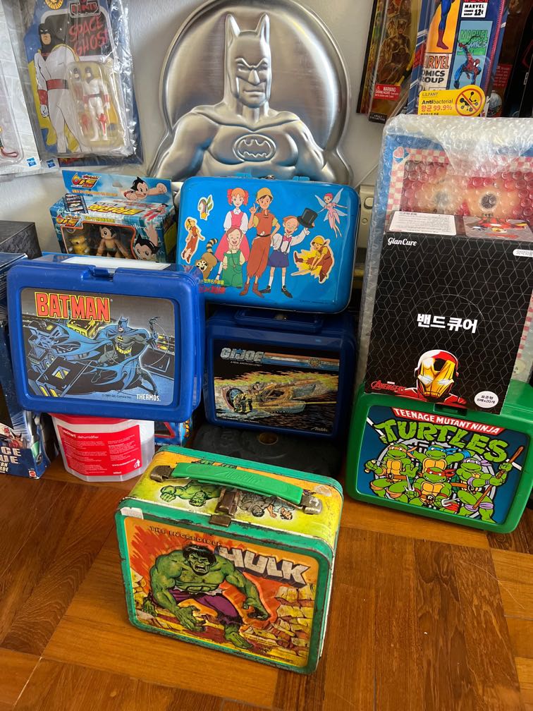 Vintage lunch boxes, Hobbies & Toys, Toys & Games on Carousell